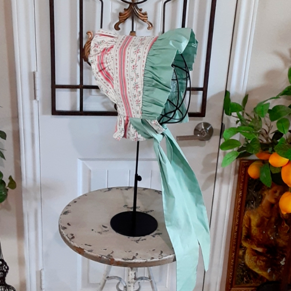 Hand Made Prairie Sun Bonnet 90's One of a Kind